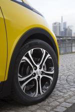 Opel Ampera-e 2016 года